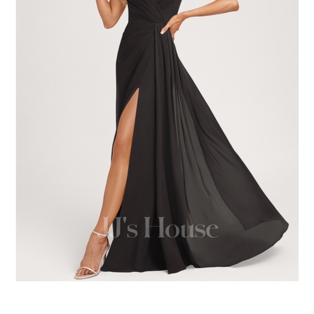 JJs House One Shoulder Black Gown
